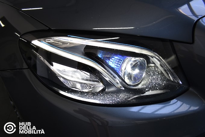 MERCEDES-BENZ E 220 d AMG-Line